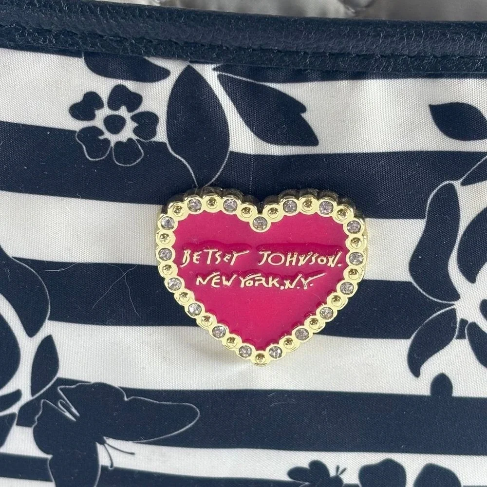 Betsey Johnson great perfect